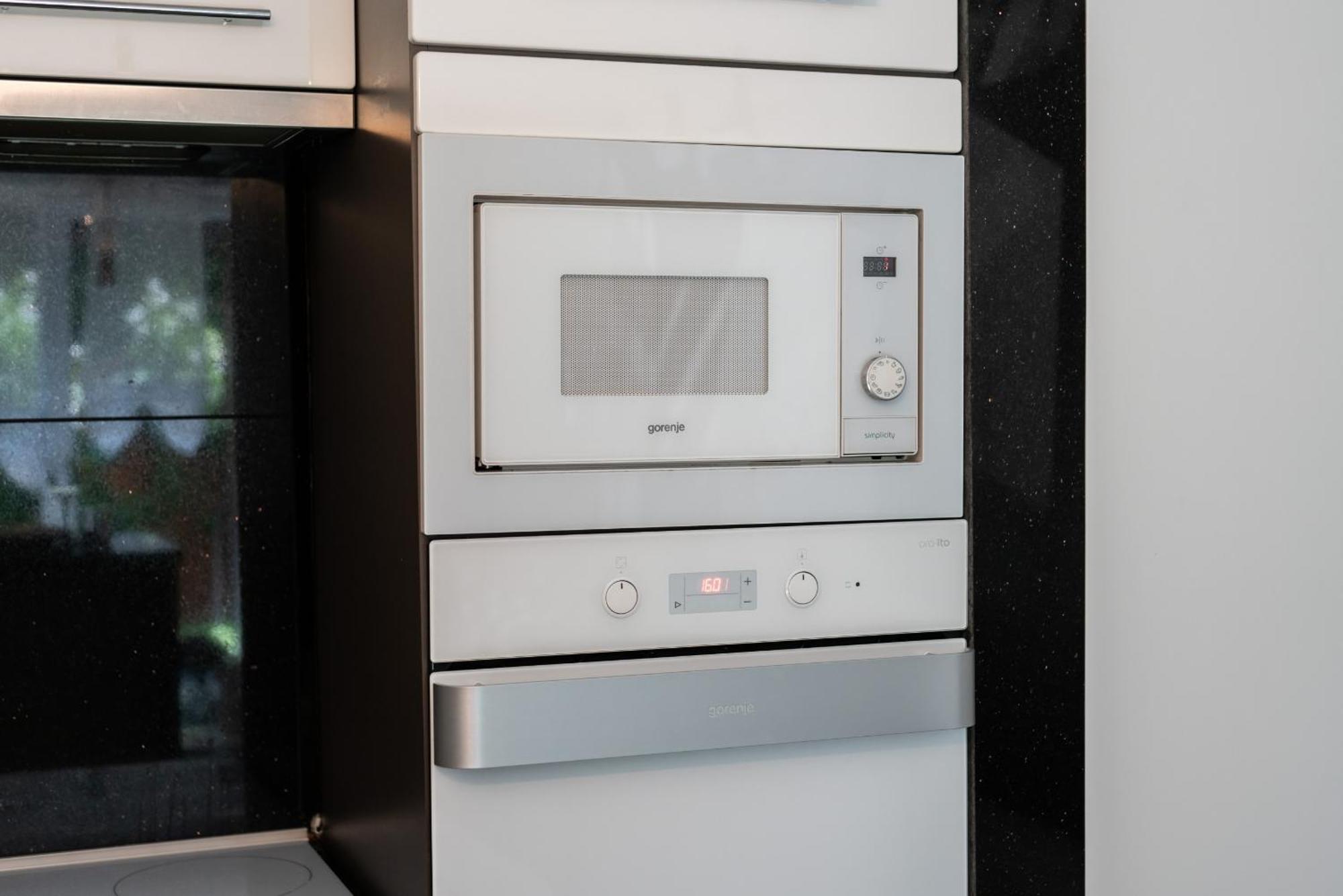 Apartment Konduktorska Z Parkingiem I Ogrodkiem - W Spokojnej Dzielnicy By Renters