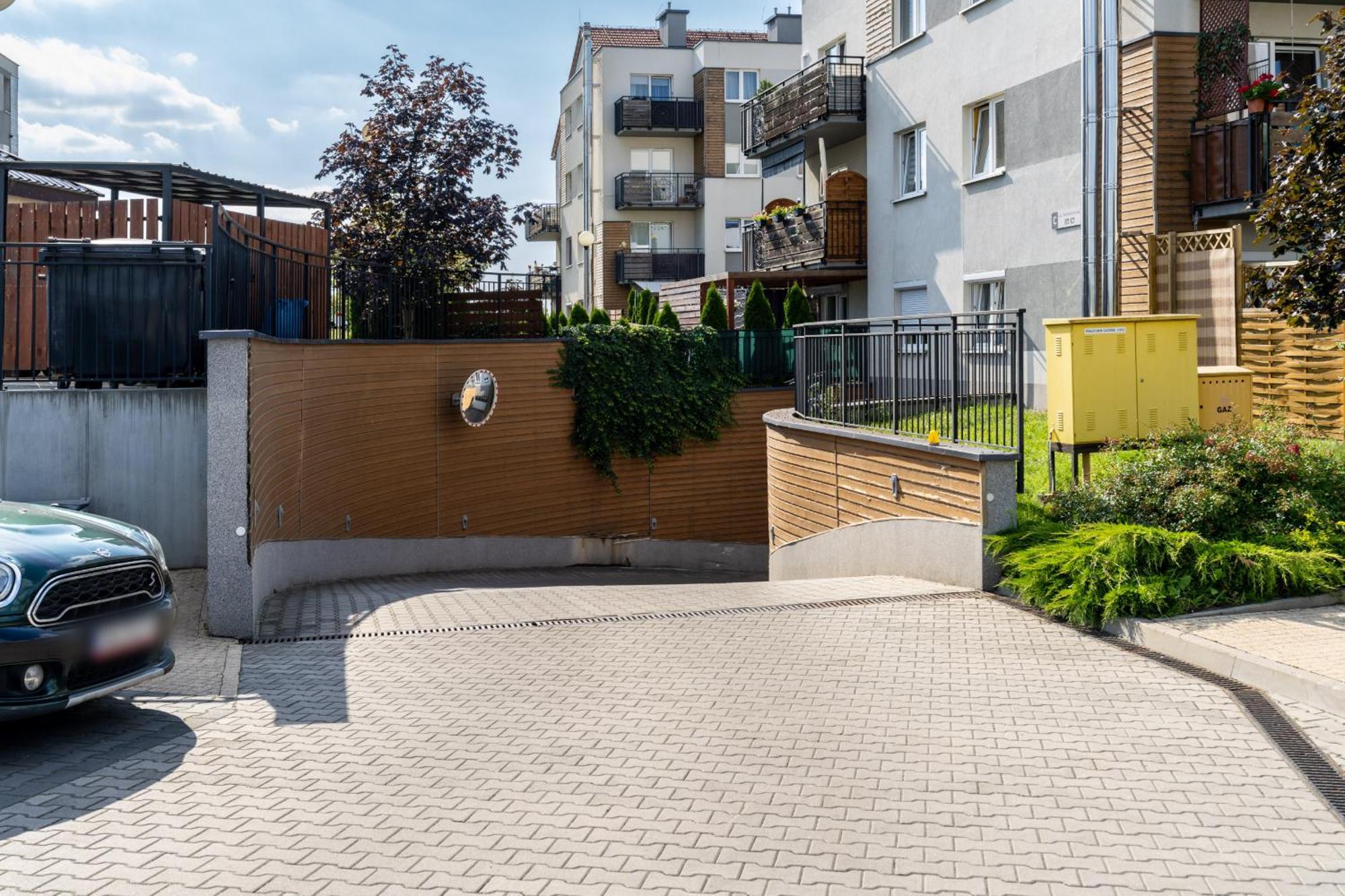 Konduktorska Z Parkingiem I Ogrodkiem - W Spokojnej Dzielnicy By Renters * Breslau